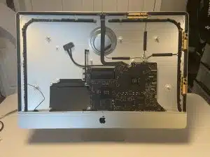 iMac-late-2013-pcie-ssd-2